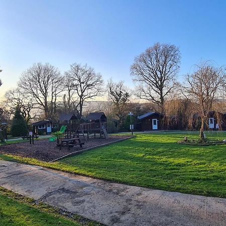 Heronstone Lodges Retreat Swansea Dış mekan fotoğraf